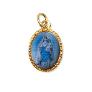 MD103122P10 - Medalha de Alumínio Oval Dourada c/ 10un. N. Sra. do Livramento - 2x1,3cm