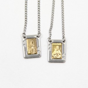 ES42031 - Escapulário N. Sra. Aparecida Aço Inox c/ strass - 61,8x1,3cm (R090)