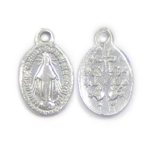 MD520055P20 - Medalha N. Sra. Das Graças Alumínio Prateada c/ 20un. - 2x1,3cm